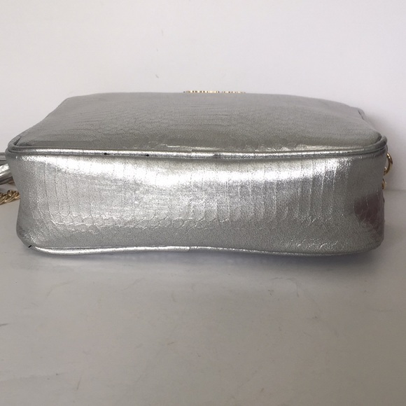 VICTORIA’S SECRET | Official Crossbody Bag - Picture 5 of 9